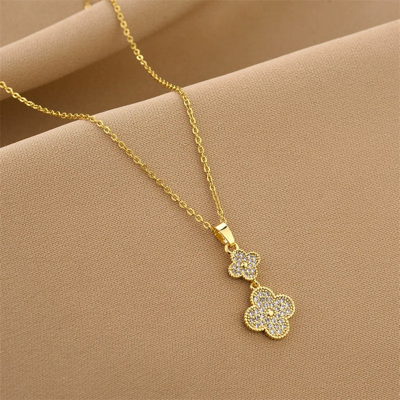 Titanium Steel Doublelayer Fourleaf Clover Necklace With Mixed Gemstone Inlay Electroplating Oshaped Chain For Women Geometric Natural Style