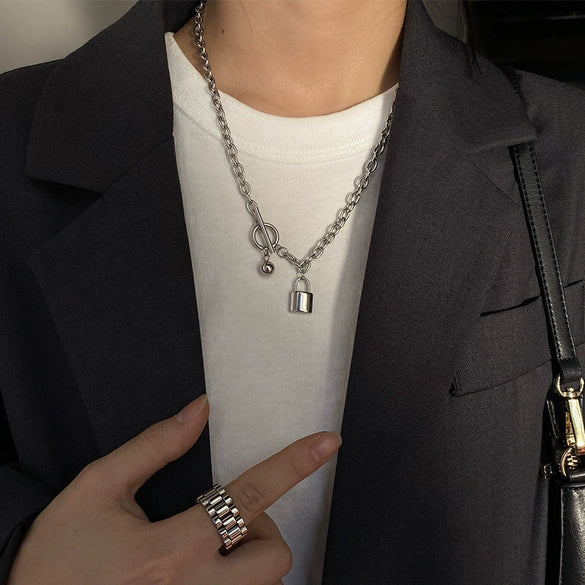 Titanium Steel Doublelayer Hiphop Unisex Clavicle Chain With Geometric Design And Electroplating Treatment Snake Bone Chain
