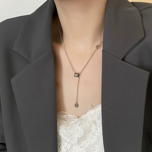 Titanium Steel Elegant Circle Tassel Clavicle Chain Necklace With Electroplating And Geometric Design For Women
