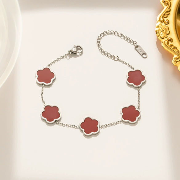 Titanium Steel Fiveleaf Clover Flower Plum Pendant Clavicle Chain For Women With Vacuum Furnace Electroplating