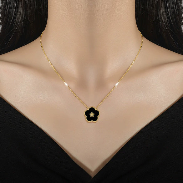 Titanium Steel Fiveleaf Flower Doublesided Minimalist Air Furnace Real Gold Plated Unisex Cartoon Geometric Pendant Necklace