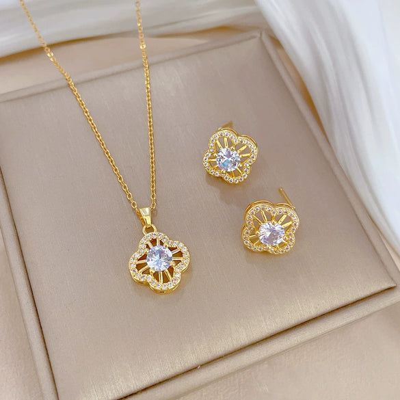 Titanium Steel Fourleaf Flower Diamond Microencrusted Electroplated Jewelry Set For Women