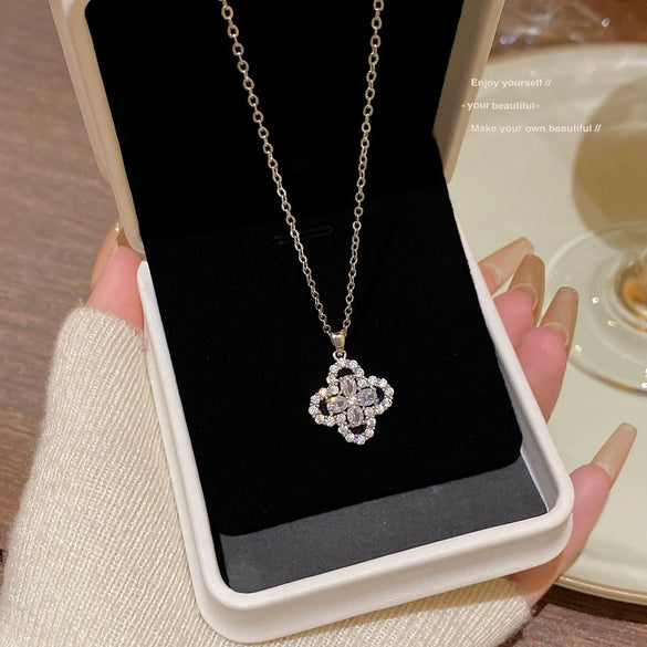 Titanium Steel Fourleaf Flower Pendant Necklace For Women With Mixed Gemstone Setting And Electroplating Design