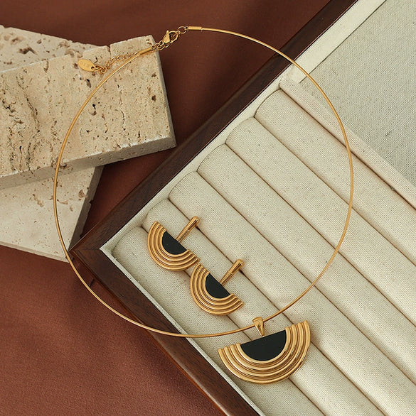 316L Stainless Steel French Retro Geometric Plant Flowers Gold Inlaid Earrings And Necklace Set For Women