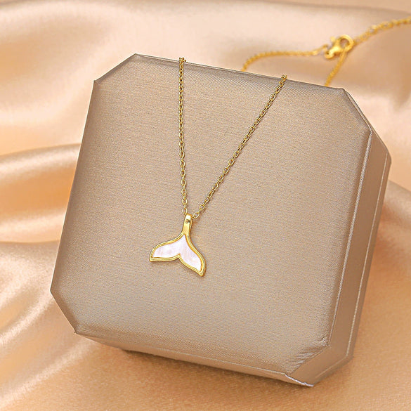 Titanium Steel Geometric Fishtail Pendant Necklace For Women With Electroplating Process
