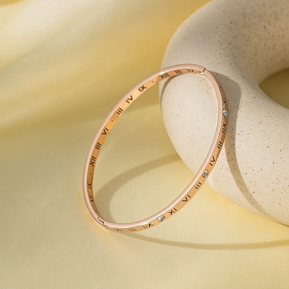 Titanium Steel Geometric Girls Bracelet With Real Gold Electroplating