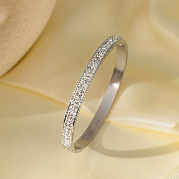 Titanium Steel Geometric Girls Bracelet With Real Gold Electroplating