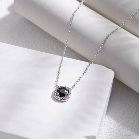 Titanium Steel Geometric High Sense Niche Square Zircon Electroplated Women's Clavicle Chain