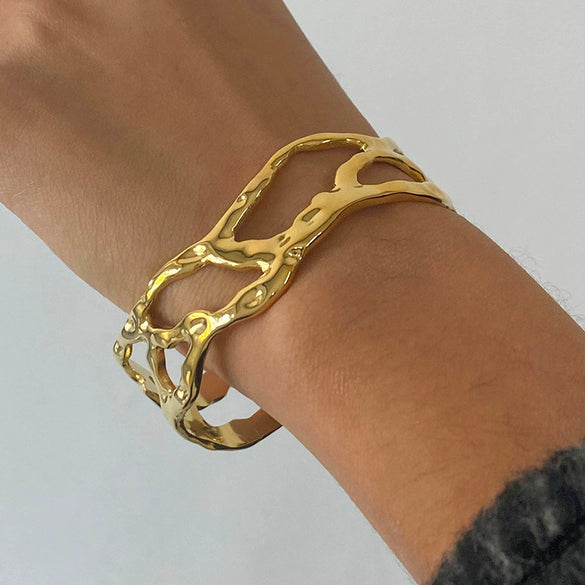 Titanium Steel Geometric Hollow Electroplated Bracelet