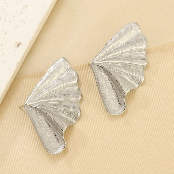 Titanium Steel Geometric Irregular Square Concave Ear Studs With Hammer Pattern And Electroplating For Women