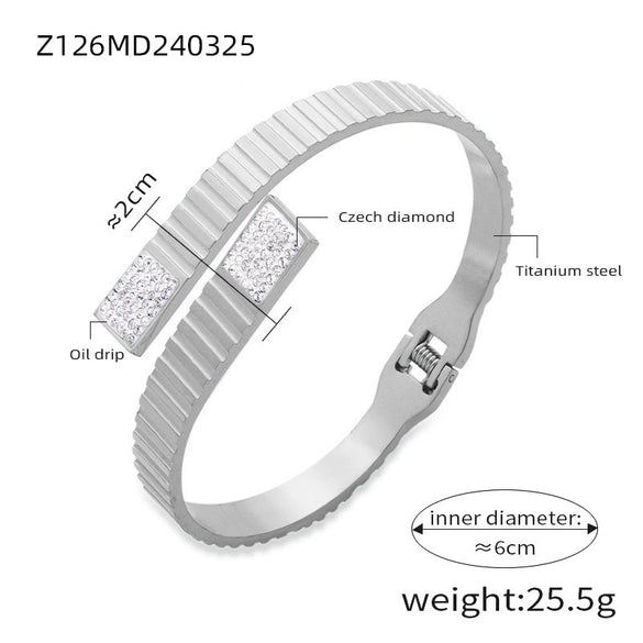 316L Stainless Steel Geometric Niche Retro Jewelry Plated 18K Gold Bracelet Inlaid With Colored Diamond