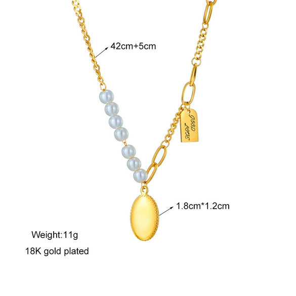 Titanium Steel Geometric Square Pendant Electroplated Clavicle Chain Necklace For Women