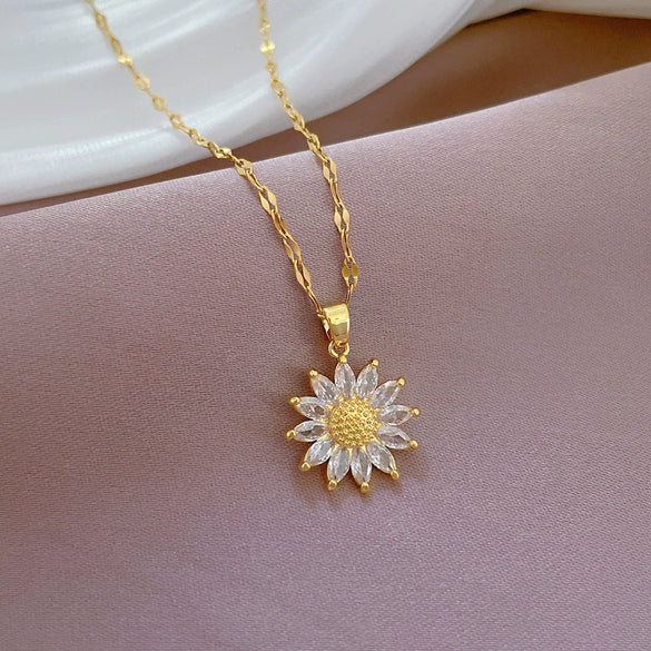 Titanium Steel Geometric Style Sunflower Pendant Women's Necklace With Diamond Treatment