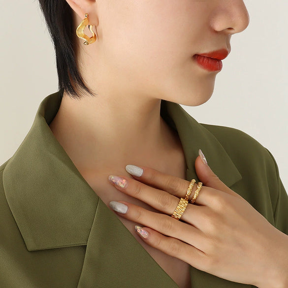 316L Stainless Steel Geometric Wavy Women's Earring Electroplated With 18K Real Gold