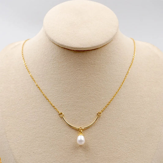 Titanium Steel Gold Plated Elegant Sweet Geometric Artificial Pearls Pendant Necklace