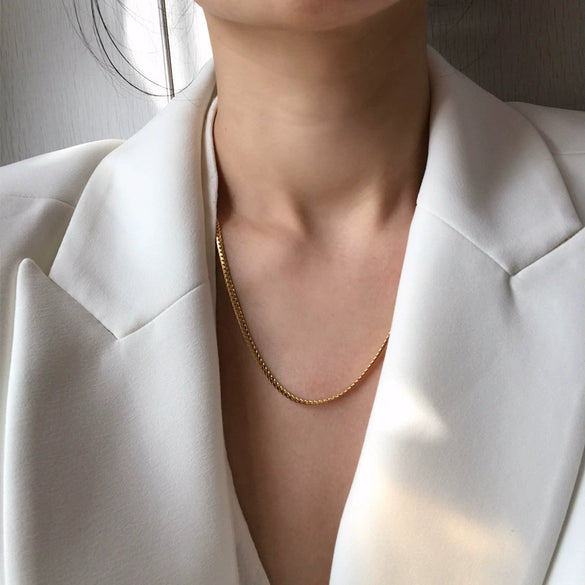 Titanium Steel Gold Plated U Shaped Horse Whip Hip Hop Clavicle Necklace Unisex