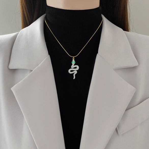 Titanium Steel Greeneyed Snake Minimalistic Style Gold Plated Necklace With Geometric And Cartoon Patterns
