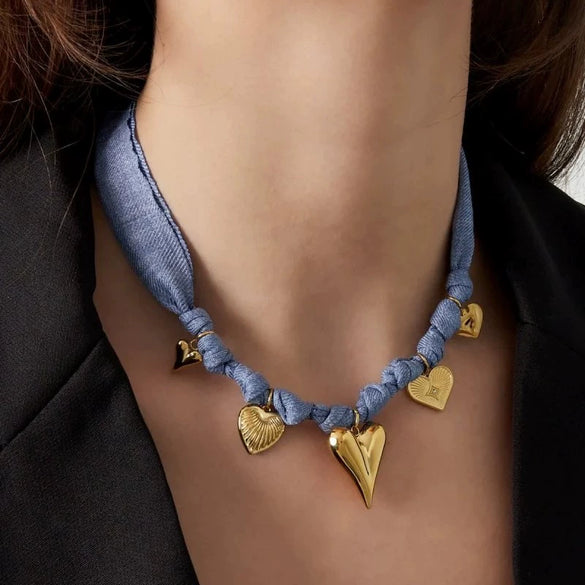 Titanium Steel Heart Bow Pendant Necklace And Bracelet With Electroplating