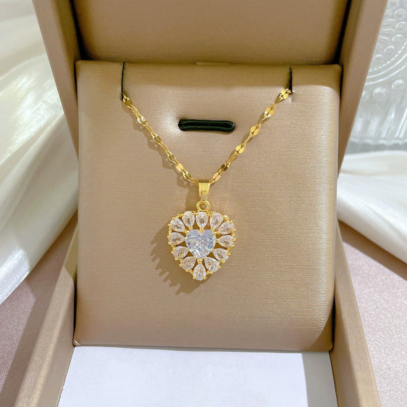 Titanium Steel Heart Full Diamond Real Gold Electroplated Light Luxury Style Women's Necklace With Geometric Pattern