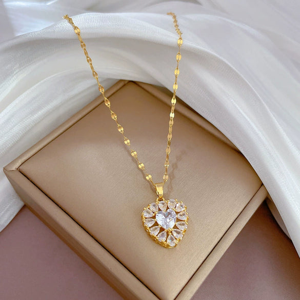 Titanium Steel Heart Full Diamond Real Gold Electroplated Light Luxury Style Women's Necklace With Geometric Pattern