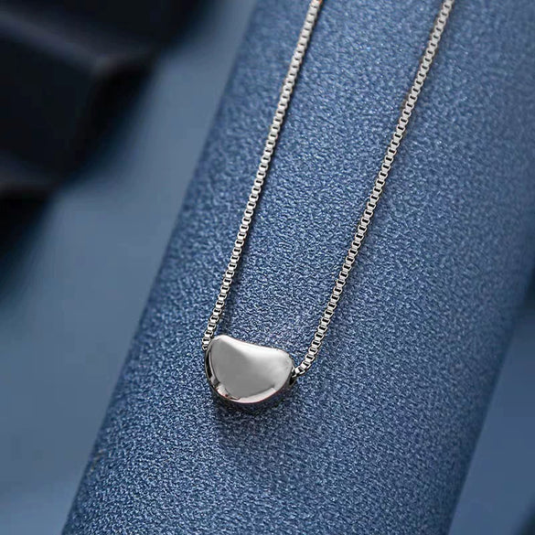Titanium Steel Heart Pendant Necklace For Women With Electroplating And Lovely Design