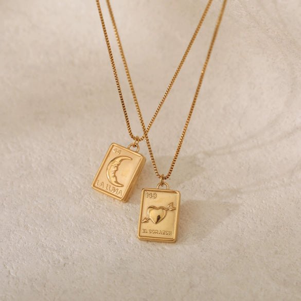 Titanium Steel Heart Shape Love Photo Album Photo Frame Necklace Retro 18K Gold Electroplated For Women
