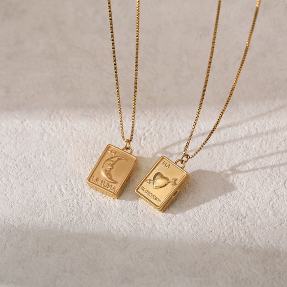 Titanium Steel Heart Shape Love Photo Album Photo Frame Necklace Retro 18K Gold Electroplated For Women