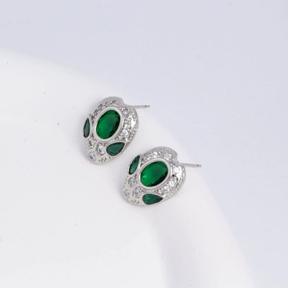 Titanium Steel Jewelry Set With Emerald Gemstone Pendant Animal Zodiac Pattern Electroplated For Women