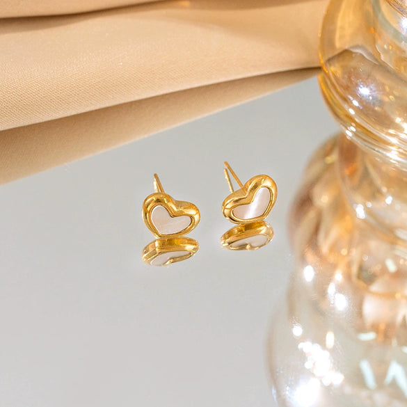 Titanium Steel Jewelry Set With Love Pattern And Heartshaped Earrings For Women Light Luxury Style Electroplated