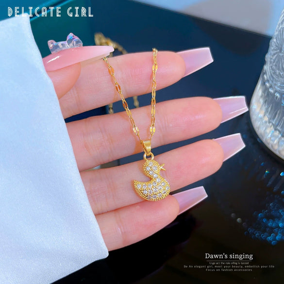 Titanium Steel Light Luxury Duckling Zircon Necklace With Diamond And Geometric Design