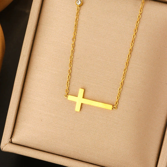 Titanium Steel Light Luxury Women's Necklace With Electroplating Design Constellation Heart Fruit And Various Shapes Pendant And Conventional Chain