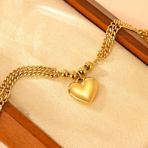 Titanium Steel Love Heart Bracelet For Women Electroplated Sweet Jewelry