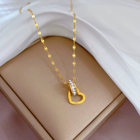 Titanium Steel Love Ring Exquisite Furnace Real Gold Clavicle Chain For Female With Geometric Pattern And Electroplating Treatment
