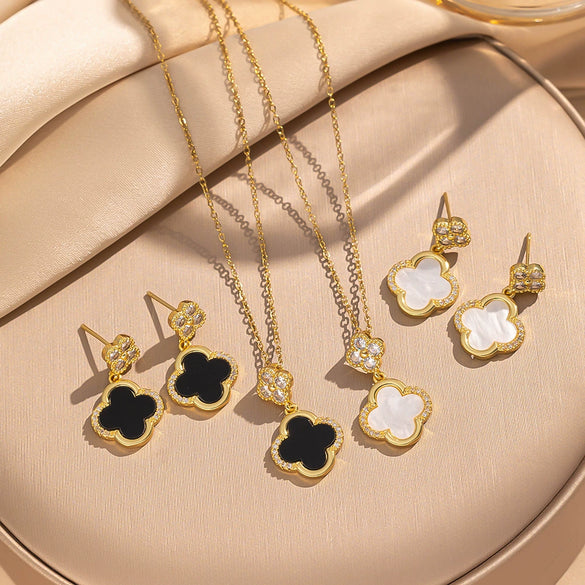 Titanium Steel Microinlaid Lucky Grass Necklace Earrings Set With Vacuum Furnace Electroplating Flower Pattern And Light Luxury Style