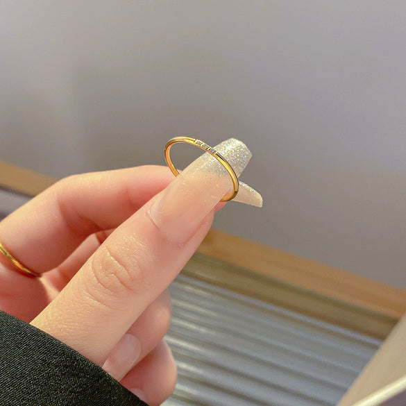 Titanium Steel Minimalist Geometric Diamondencrusted Electroplated Ring For Couple