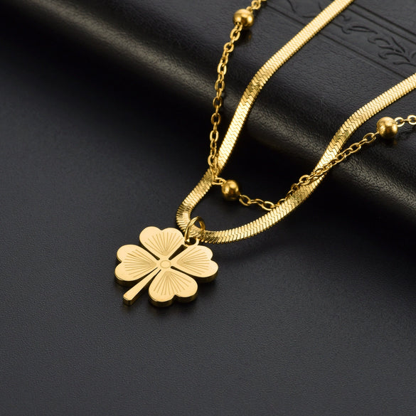 Titanium Steel Necklace With Love Heart And Four Leaf Clover Geometric Pattern Box Chain
