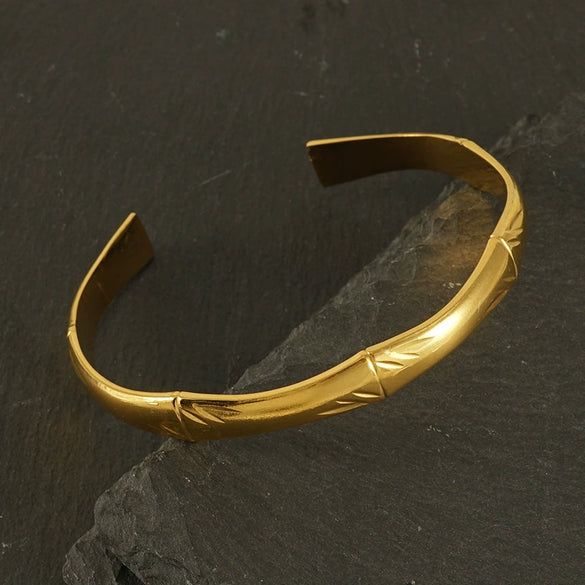 Titanium Steel Opening Adjustable Bracelet With Electroplating Treatment Natural Style