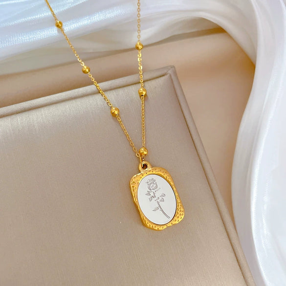 Titanium Steel Pendant Short Clavicle Chain With Geometric Pattern And Diamond Design For Female