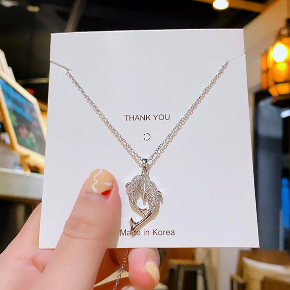 Titanium Steel Pisces Zodiac Animals Pendant Necklace With Diamond Inlay And Cross Chain Light Luxury Simple Allmatch