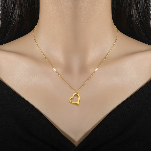 Titanium Steel Plain Circle Love Furnace Cold Necklace With Electroplating For Female Cartoon And Geometric Style