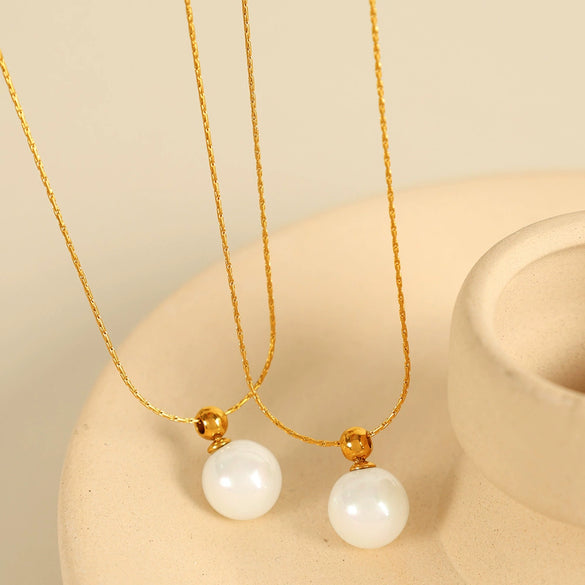 316L Stainless Steel Retro Pearl Necklace With Gold Plating For Women