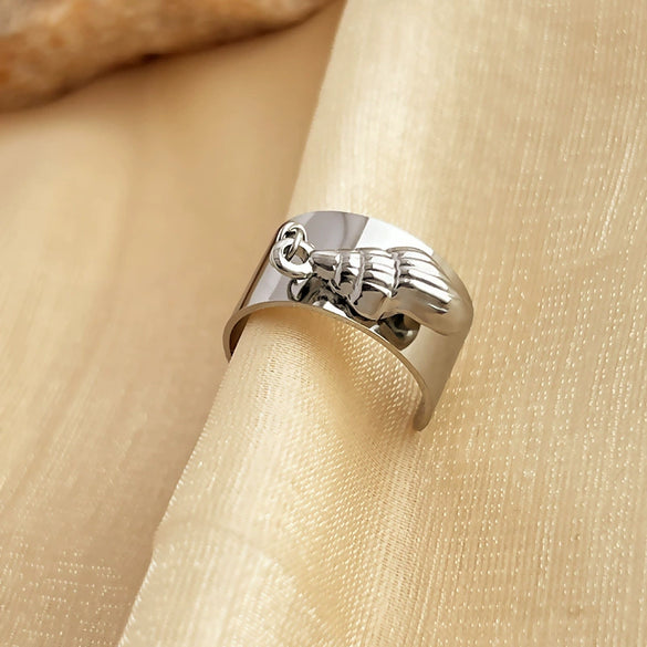 Titanium Steel Ring Plated With 18K Gold Heart Pendant Natural Style Jewelry