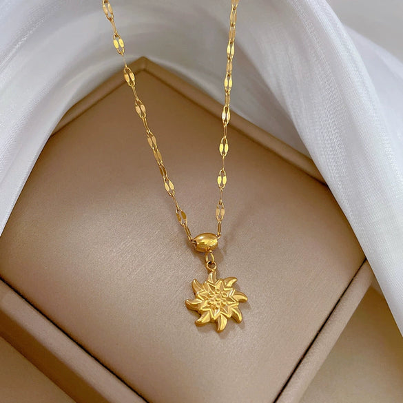 Titanium Steel Rotating Windmill Geometric Fashion Unisex Electroplated Necklace