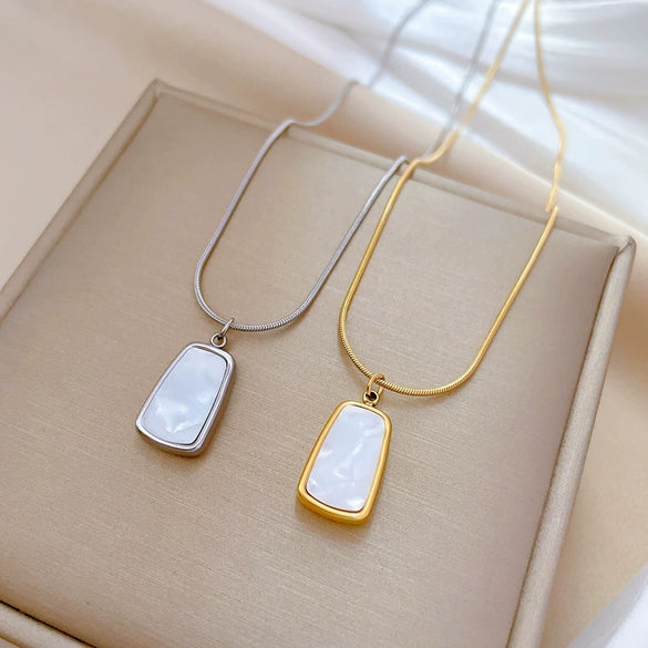 Titanium Steel Square Shell Snake Bone Chain Furnace Real Gold Plated Cartoon Flower Women's Clavicle Necklace