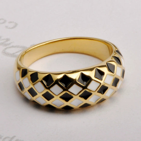 Titanium Steel Star Pattern Checkerboard Black And White Color Matching Electroplated Ring For Unisex