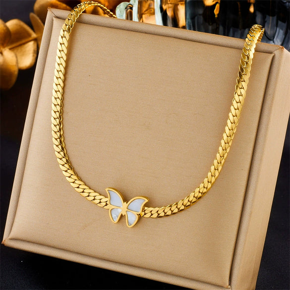 Titanium Steel Twist Clavicle Chain With White Butterfly Pendant For Women Electroplated Animal Style
