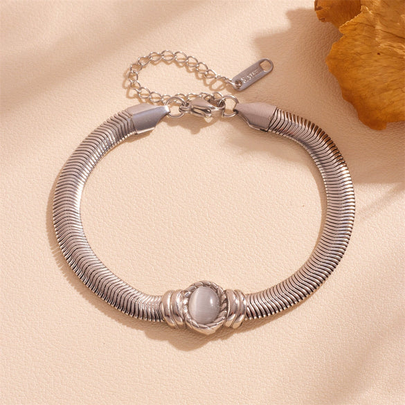 Titanium Steel Wide Chain Cat's Eye Heart Shaped Cartoon Style Women's Bracelet With Electroplating
