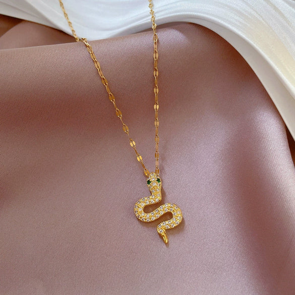 Titanium Steel Women's Cartoon Geometric Diamond Microinlaid Snake Pendant Necklace