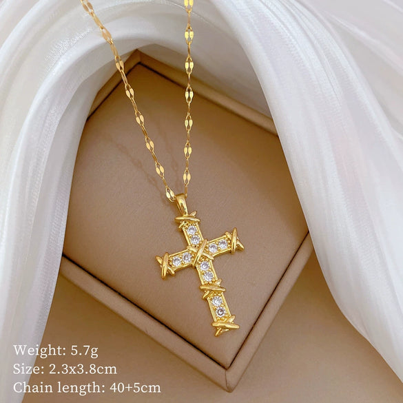 Titanium Steel Women's Cartoon Geometric Diamond Necklace With Copper Pendant