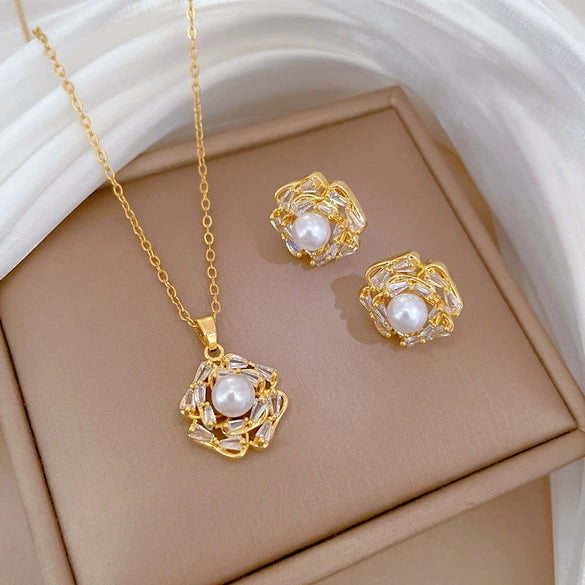 Titanium Steel Women's Geometric Light Luxury Electroplating Necklace Earrings Set